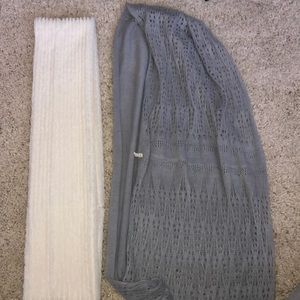 2 infinity scarves